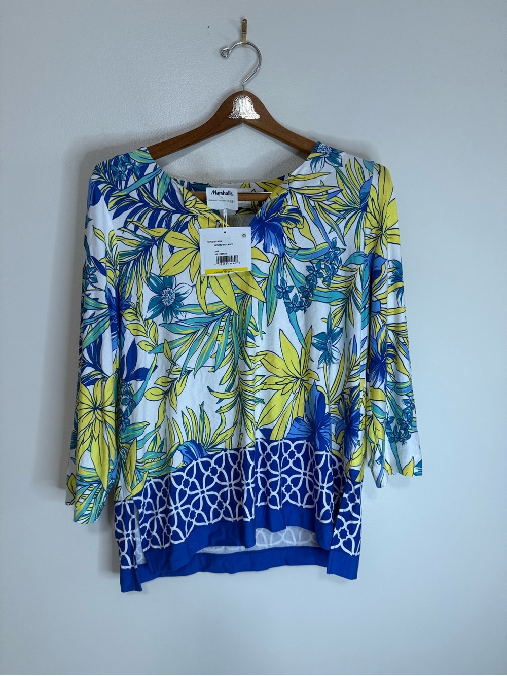 Pappagallo NWT Women's Floral Print Blue & Yellow Pullover Top size MP